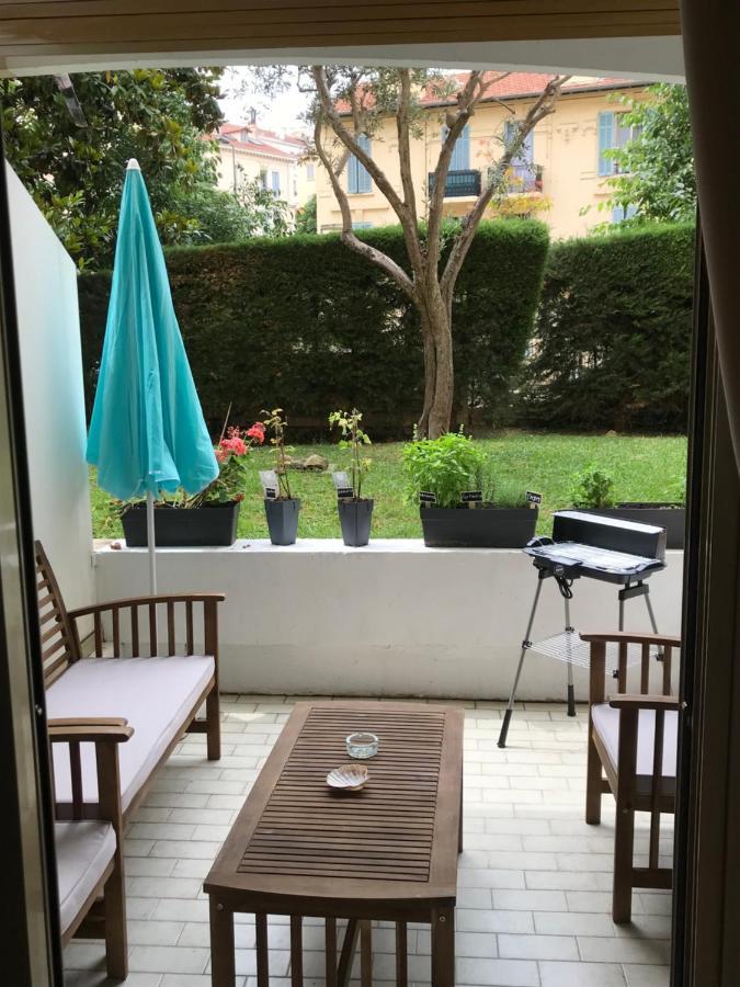 Superbe Studio Terrasse Centre Ville Et Plages A Pieds 칸느 외부 사진